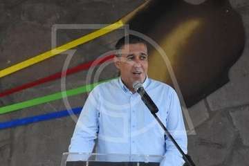 Pregón de La Viña a cargo del alcalde de Telde y actuación del humorista Maestro Florido (Foto Antonio Alí y TA)